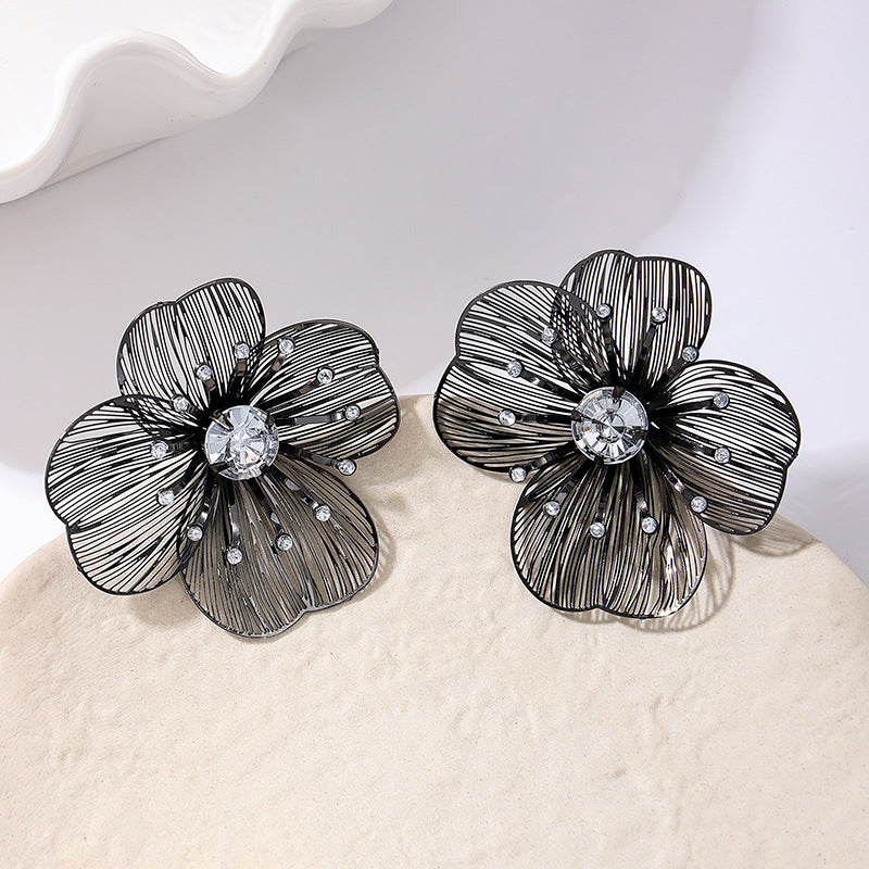 Black Crystal Flower Stud Earrings