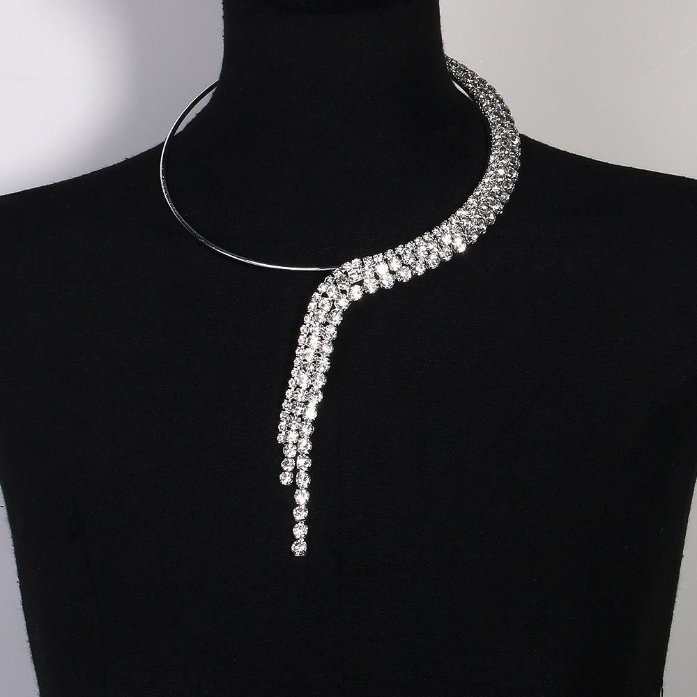 Embellished Spark Necklace