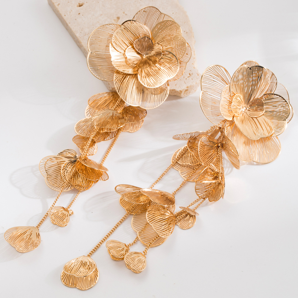 Mirage Flower Golden earrings