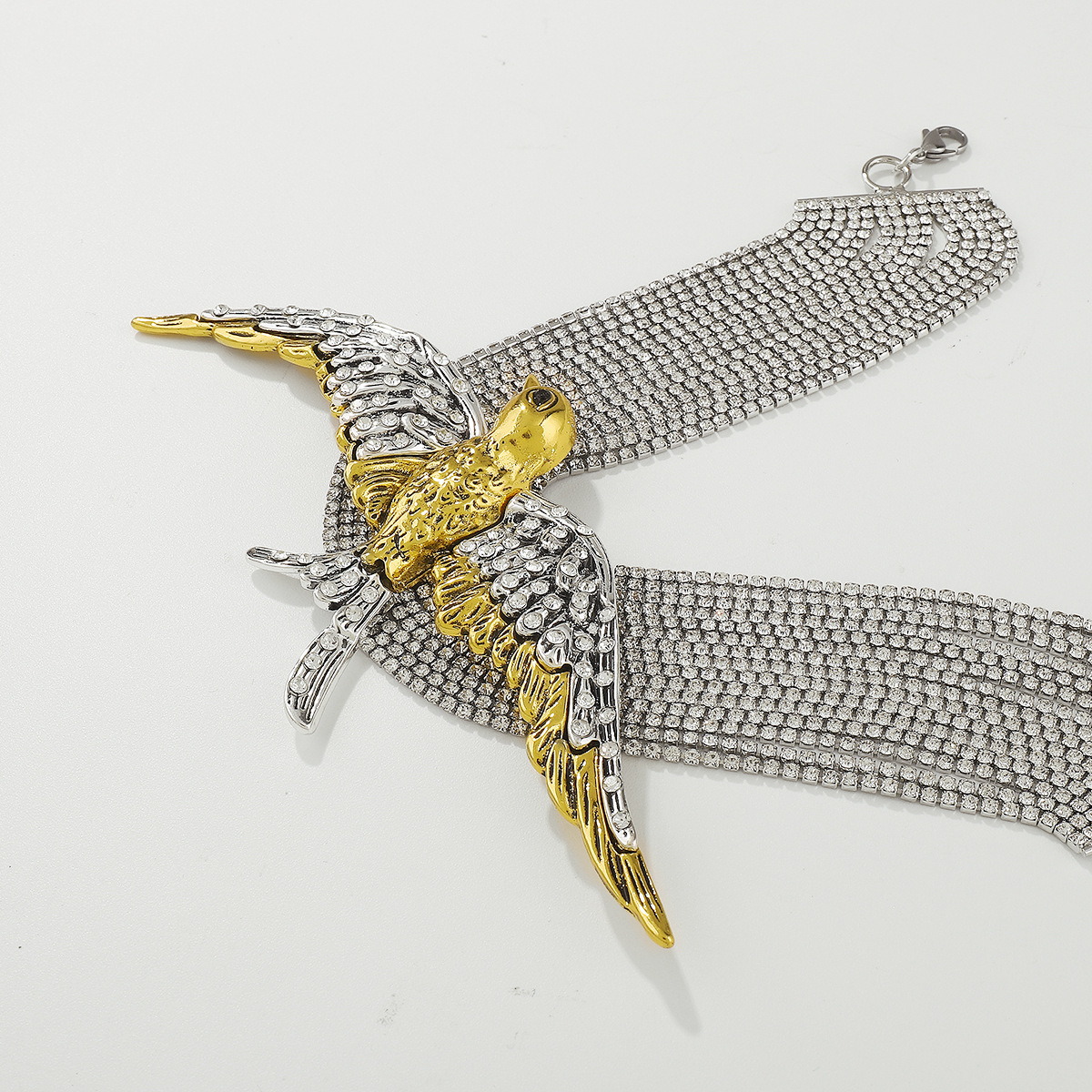Embellished Sparrow Choker Necklace