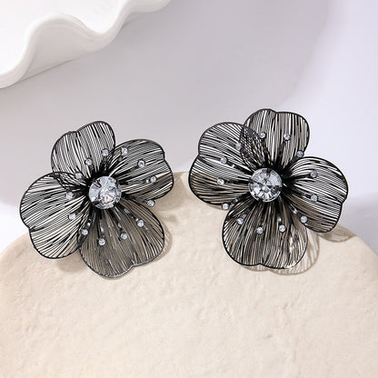 Black Crystal Flower Stud Earrings