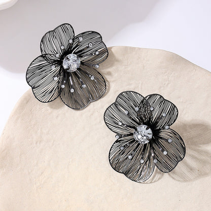 Black Crystal Flower Stud Earrings
