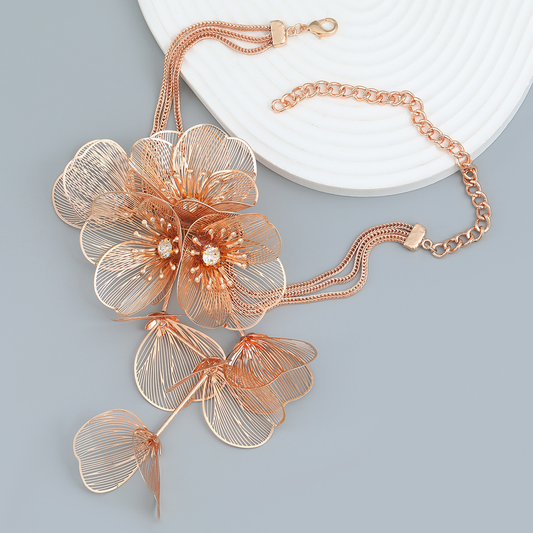 Mirage Triplet Flower Necklace